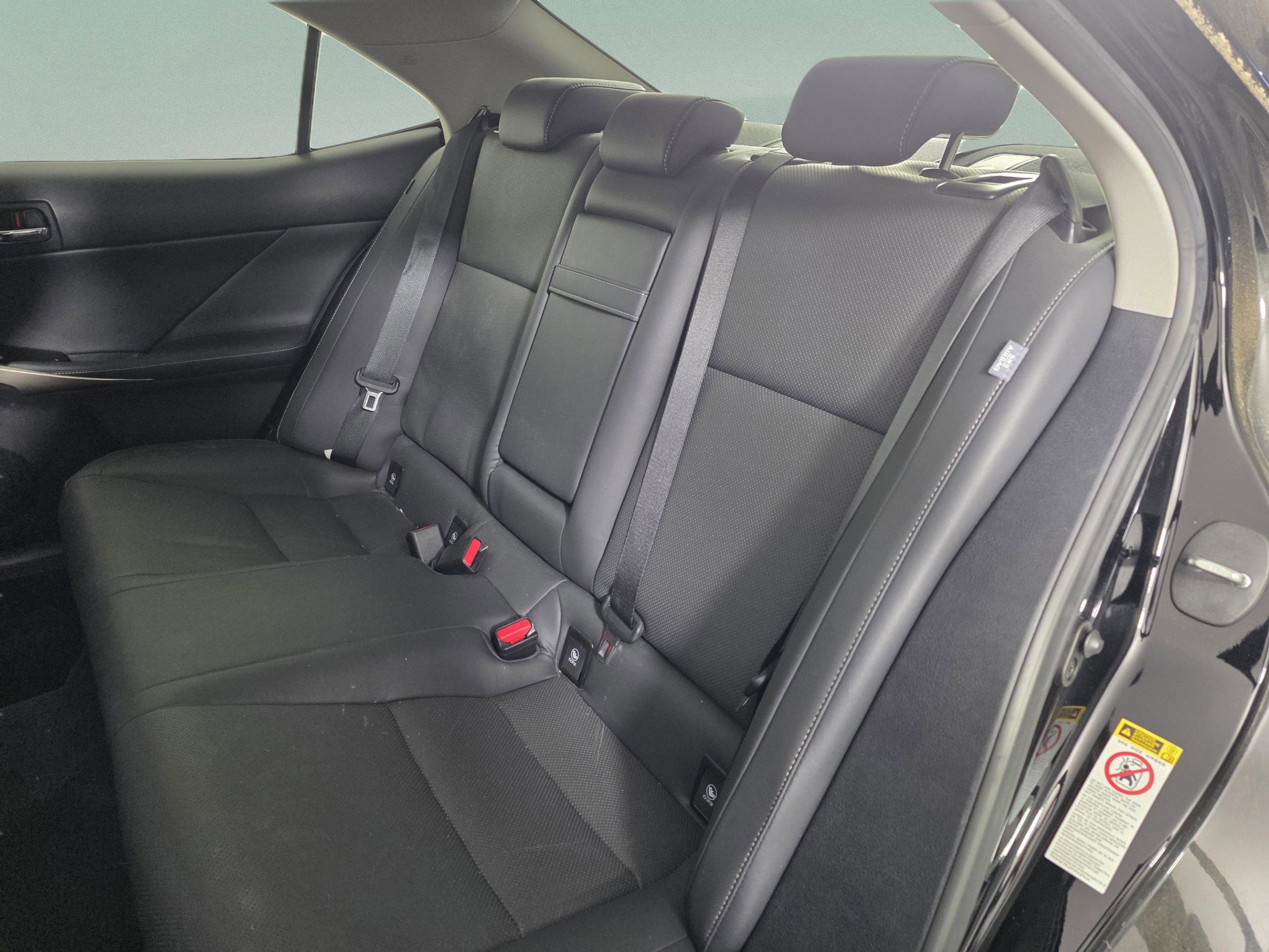 Used 2015 Lexus IS 250 w/ Navigation System Package image 20