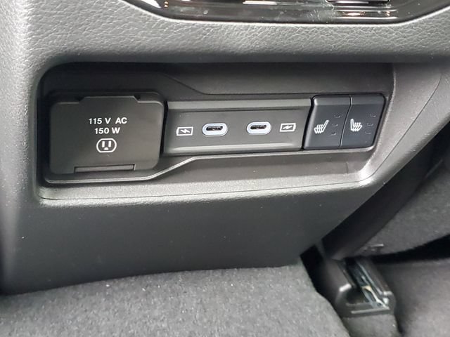 New 2026 Jeep Grand Cherokee Limited w/ Limited Altitude Package AWD/4WD image 12