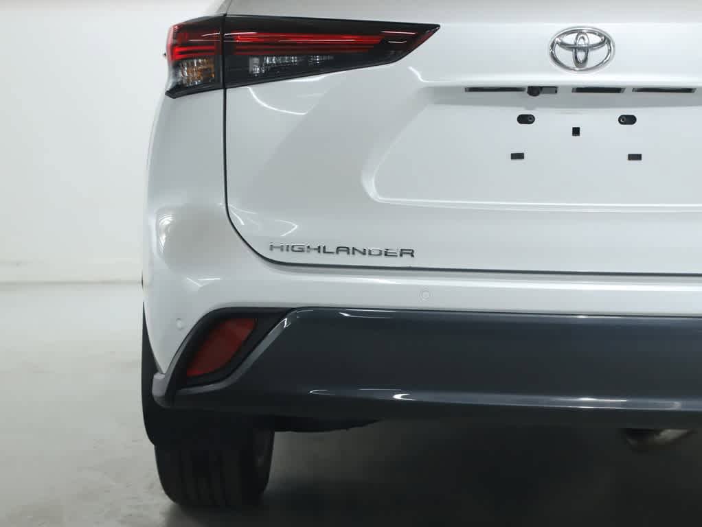Used 2024 Toyota Highlander Limited AWD/4WD image 53