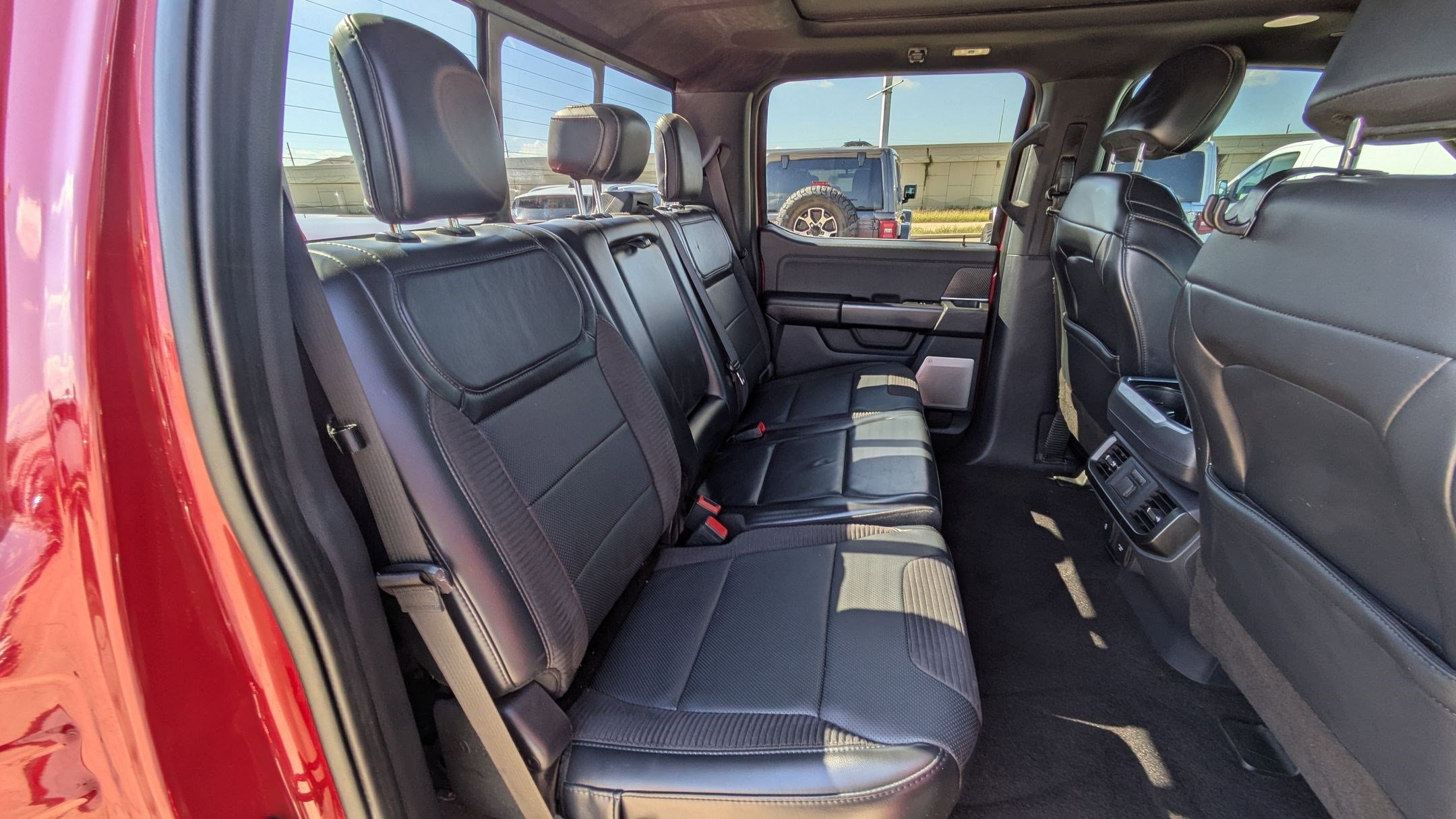 Used 2022 Ford F150 Raptor w/ Equipment Group 801A High image 30