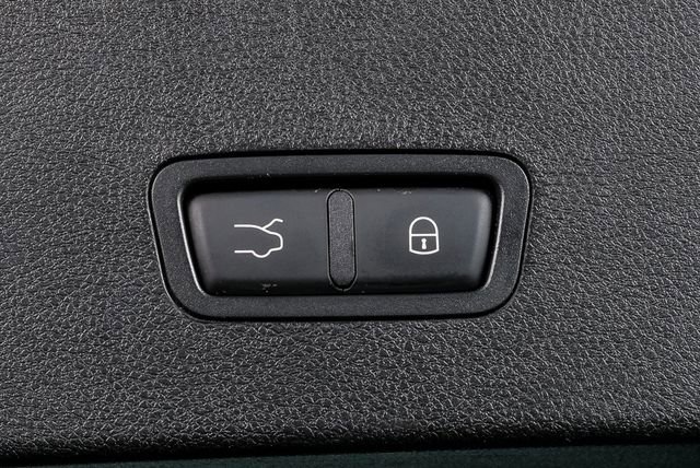 Used 2024 Alfa Romeo Tonale Veloce w/ Premium Interior Package image 32