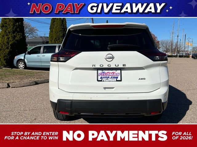 Used 2024 Nissan Rogue S image 4