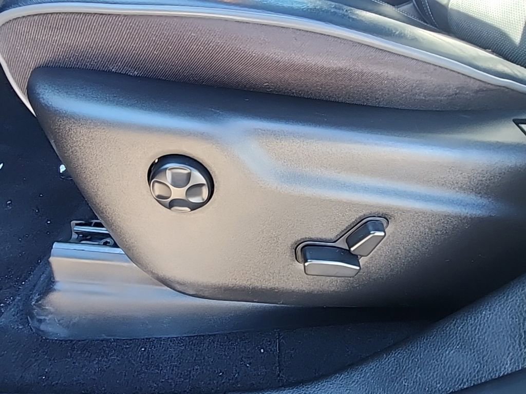 Certified 2021 Jeep Grand Cherokee Overland image 24