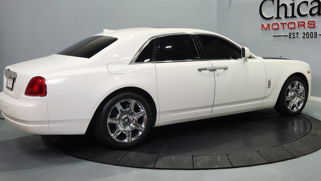 Used 2010 Rolls-Royce Ghost RWD image 12