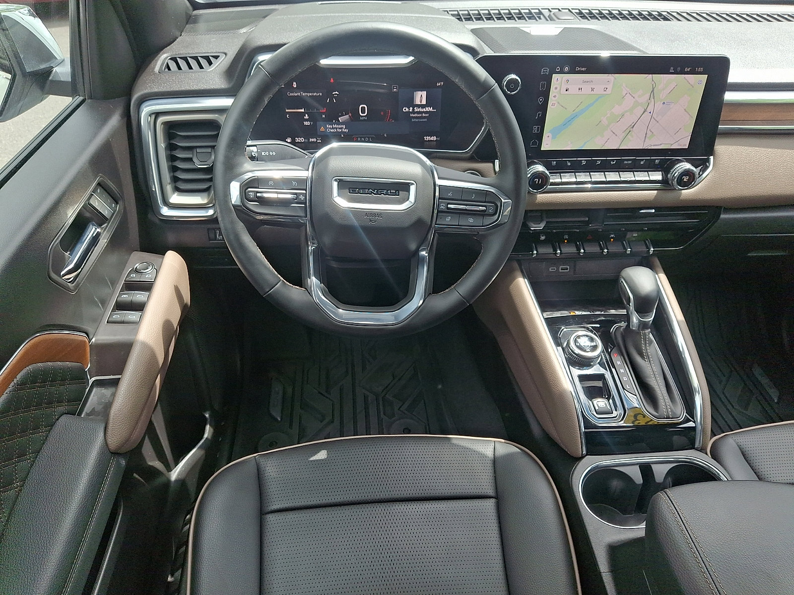 Used 2023 GMC Canyon Denali AWD/4WD image 11
