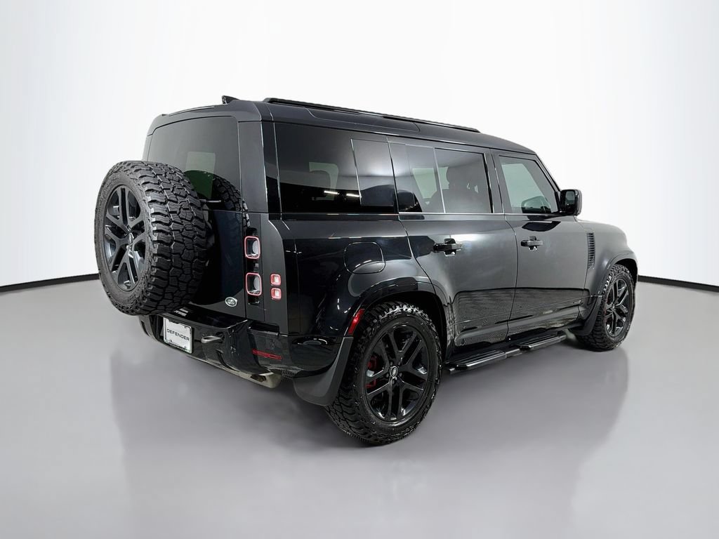 Certified 2023 Land Rover Defender 110 X AWD/4WD image 5
