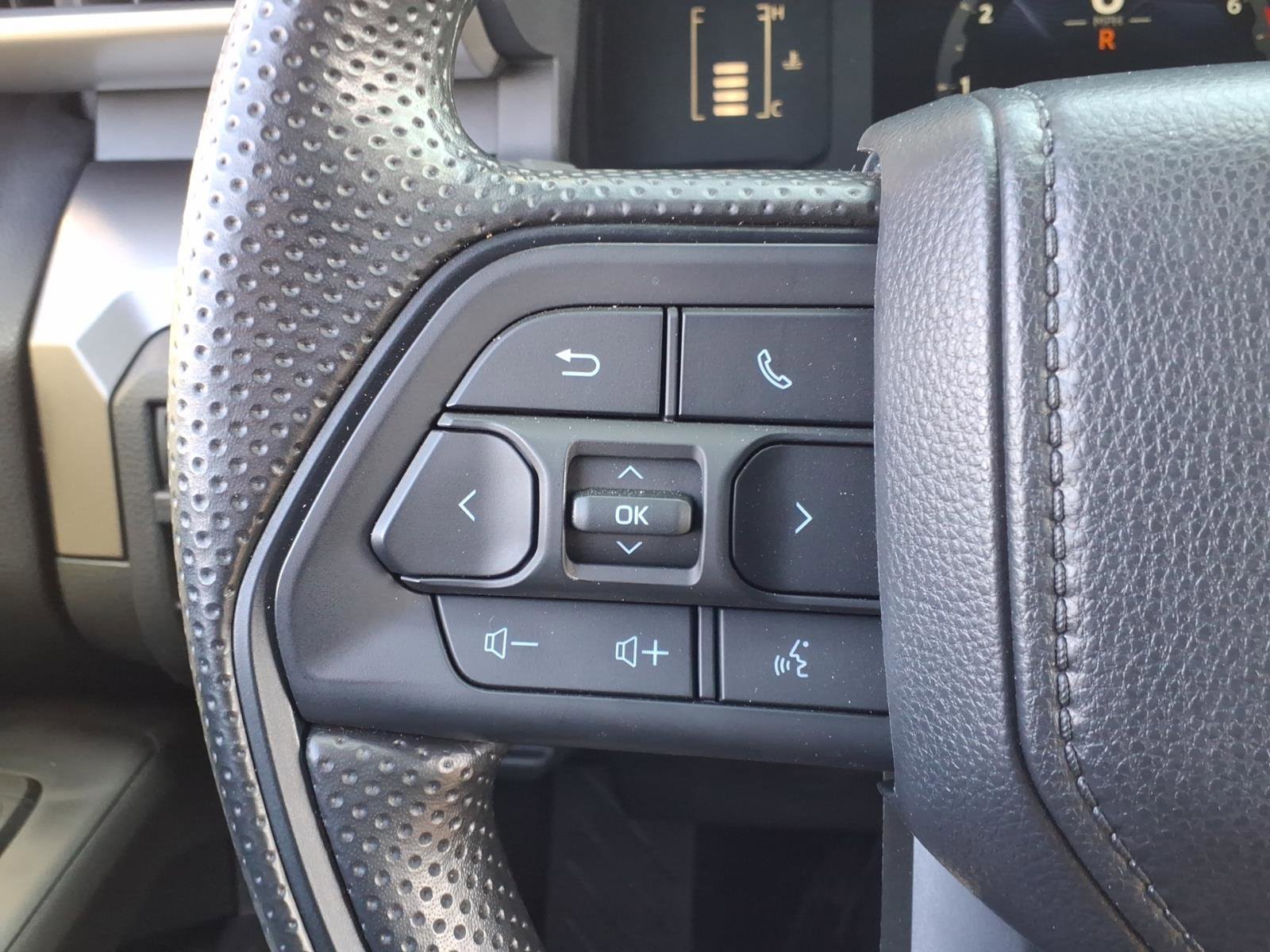 Used 2025 Toyota Tacoma SR5 image 20