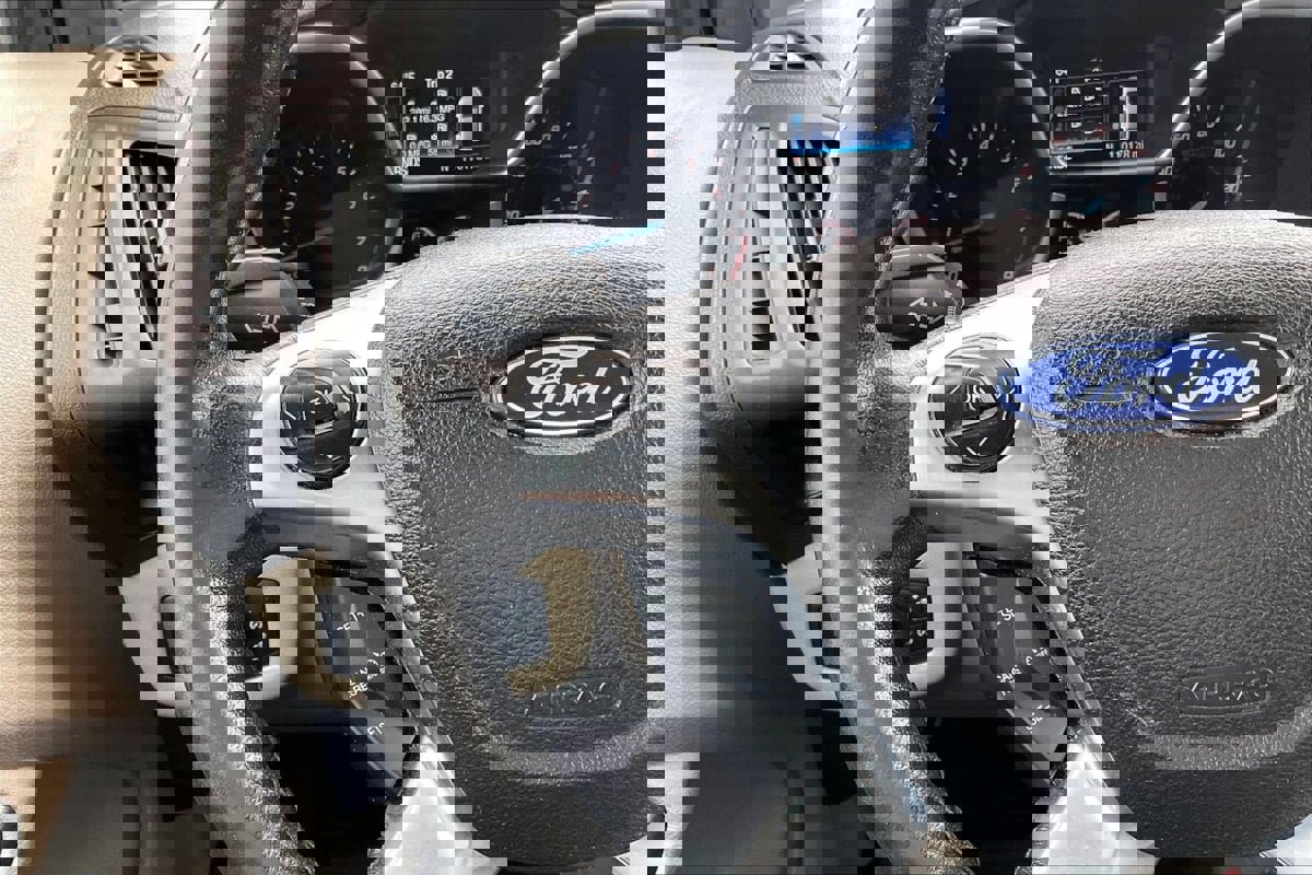 Used 2018 Ford Transit Connect XLT image 18