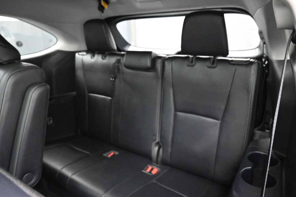 Used 2021 Toyota Highlander Platinum AWD/4WD image 32