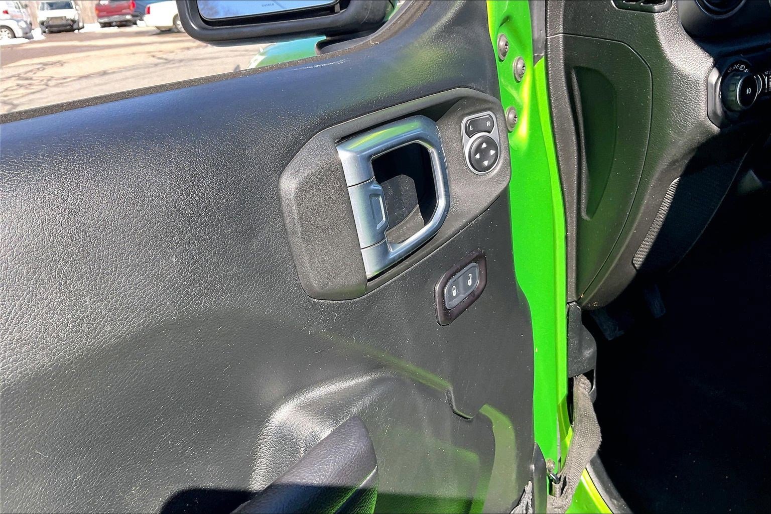 Used 2018 Jeep Wrangler Unlimited Sport S image 30