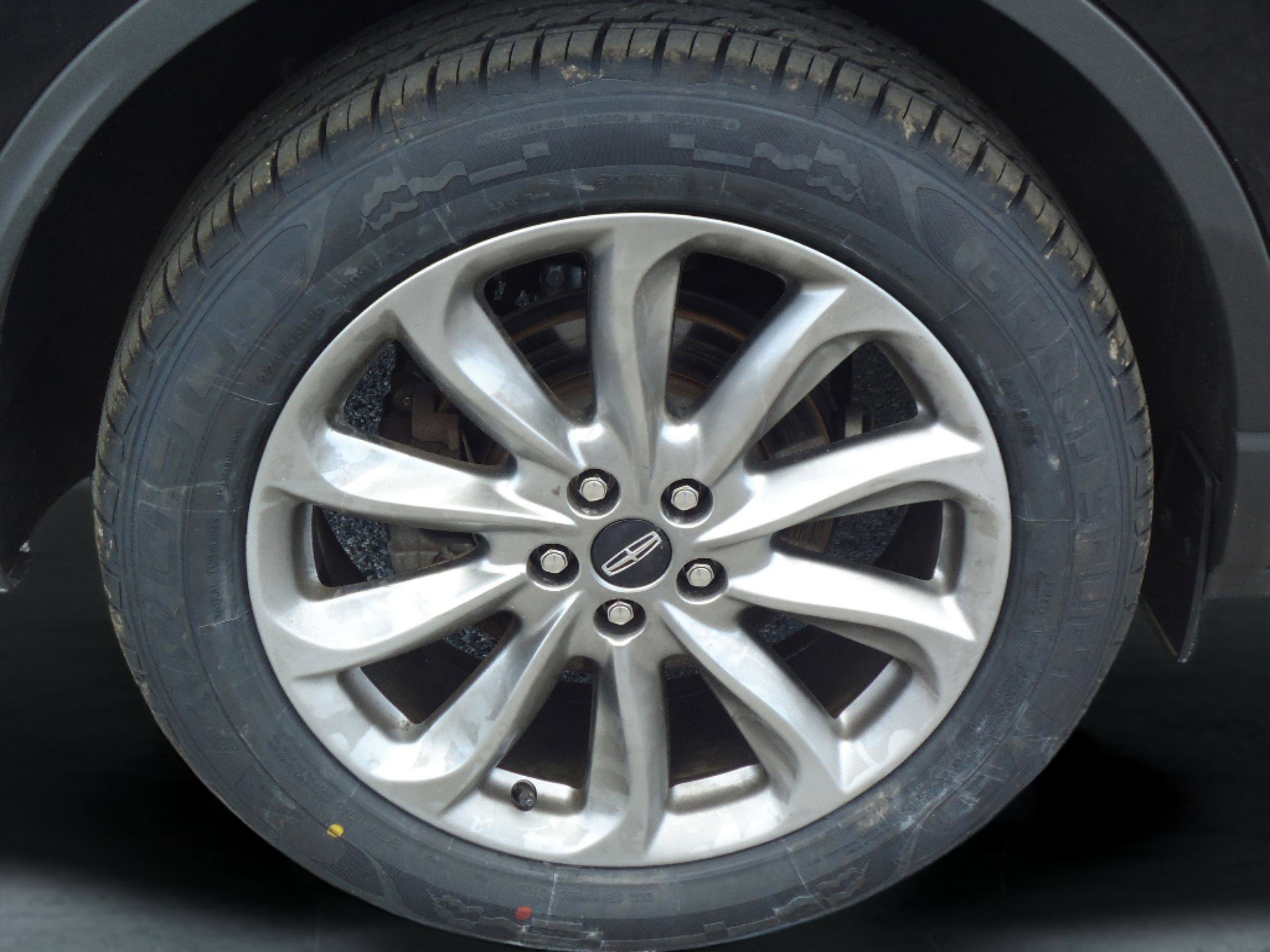Used 2022 Lincoln Corsair AWD w/ Premium Package image 9