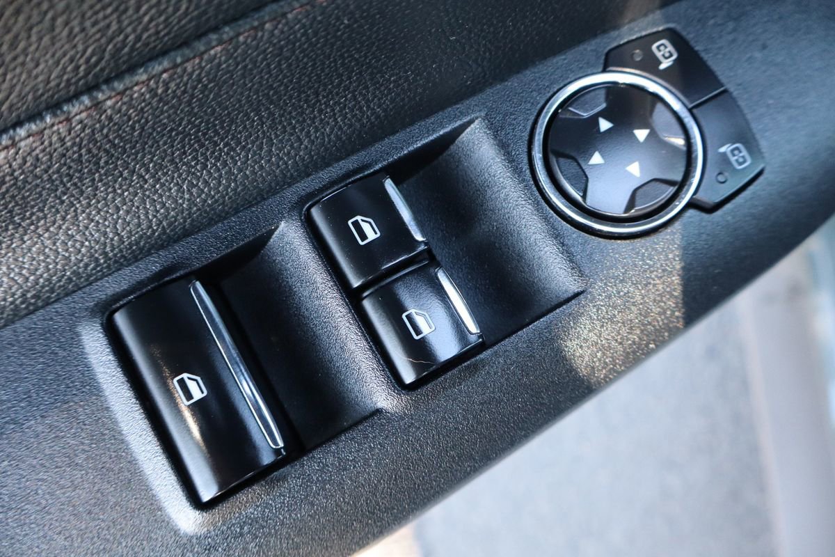Used 2015 Ford Mustang GT Premium w/ Equipment Group 401A RWD image 25