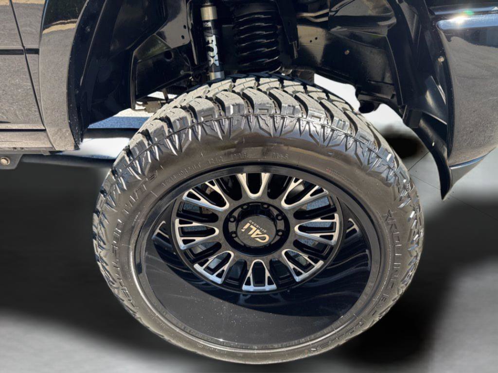 Used 2023 RAM 2500 Limited w/ Night Edition image 26