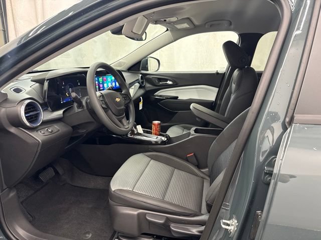New 2026 Chevrolet Trax LT FWD image 20