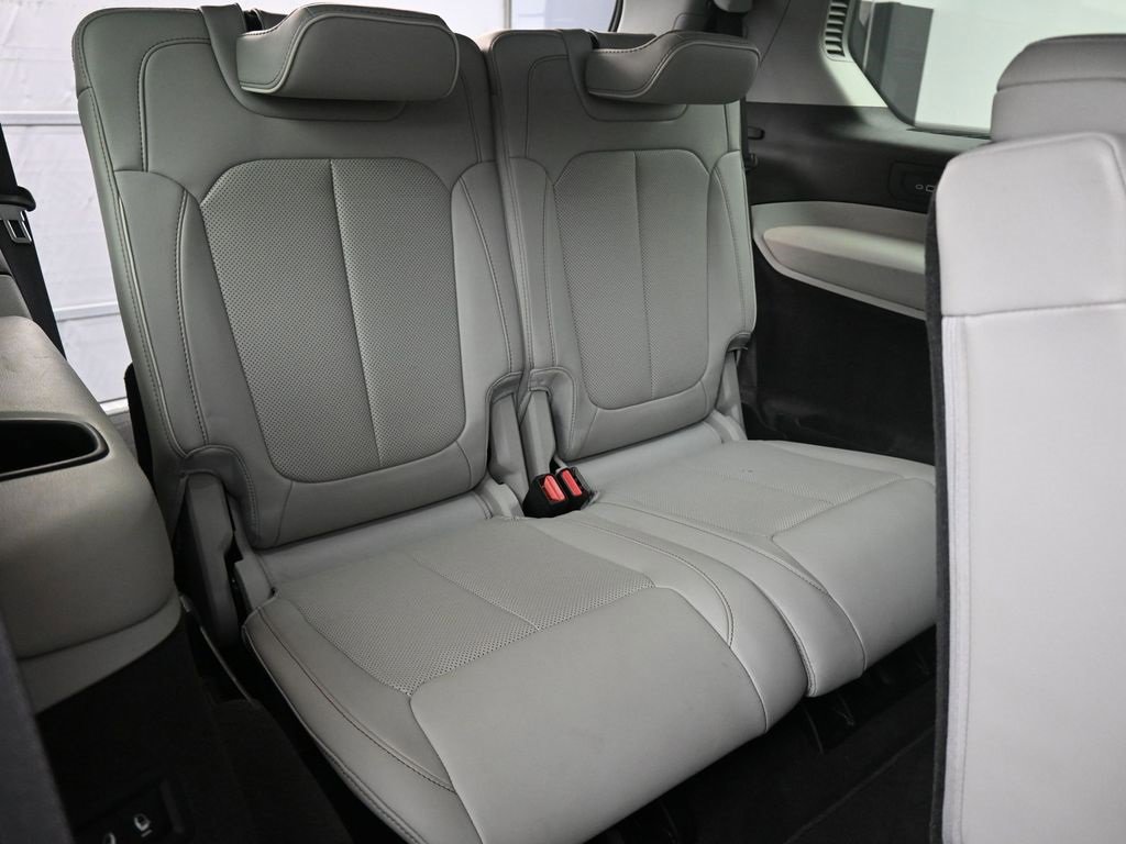 Used 2021 Jeep Grand Cherokee L Overland image 16