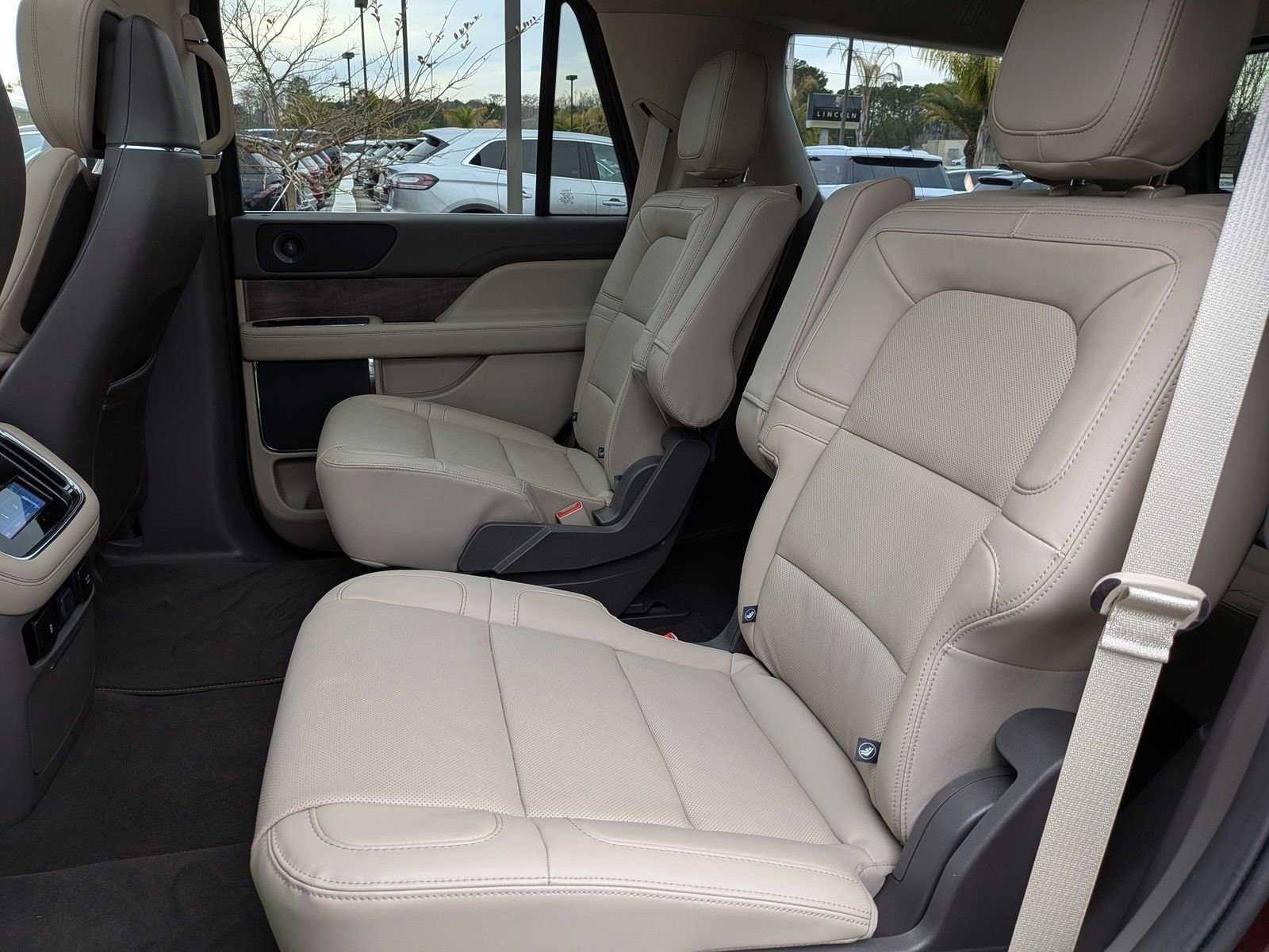 Certified 2023 Lincoln Navigator Reserve image 15