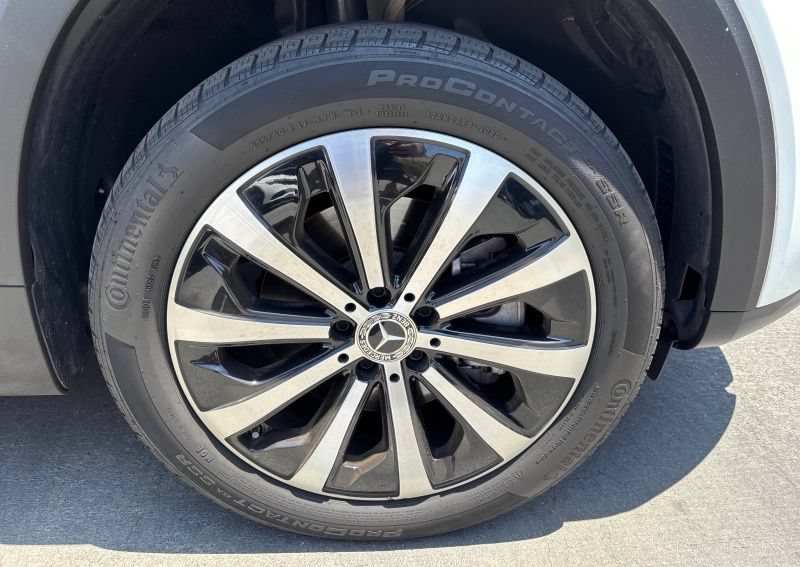 Certified 2023 Mercedes-Benz GLB 250 image 13