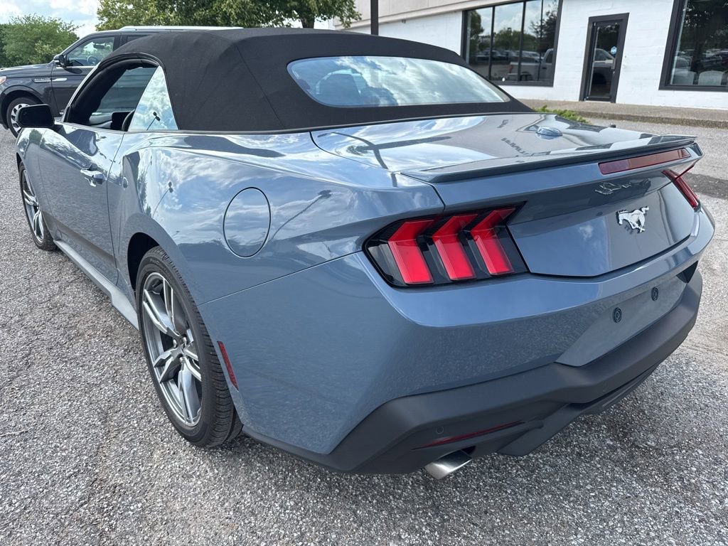 Used 2025 Ford Mustang Premium w/ Wheel & Stripe Package RWD image 8