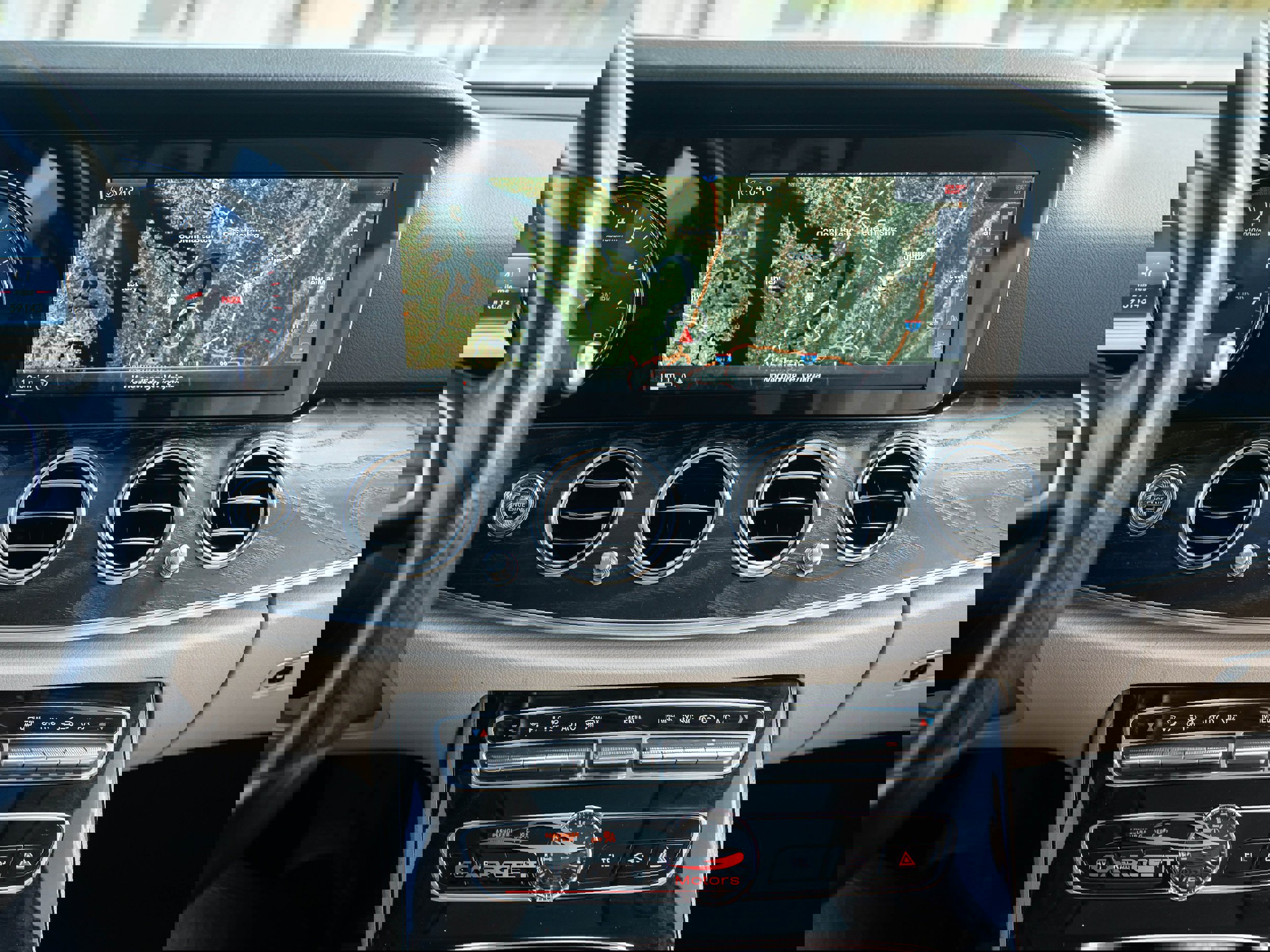 Used 2017 Mercedes-Benz E 300 4MATIC image 30