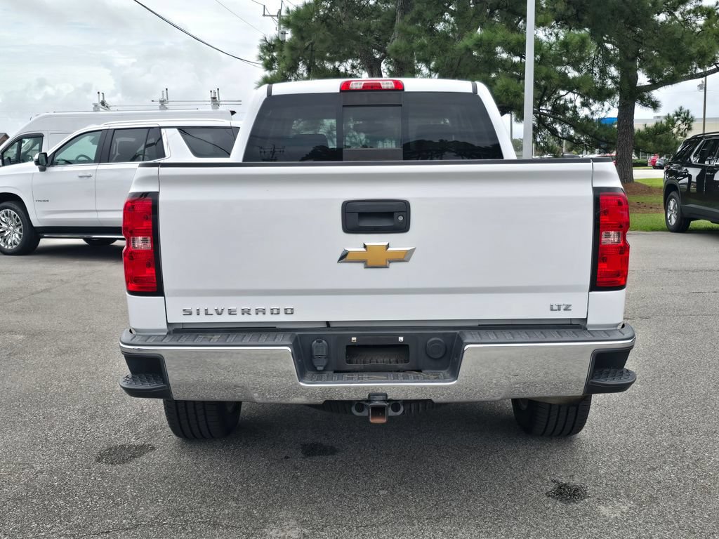 Used 2015 Chevrolet Silverado 1500 LTZ AWD/4WD image 4