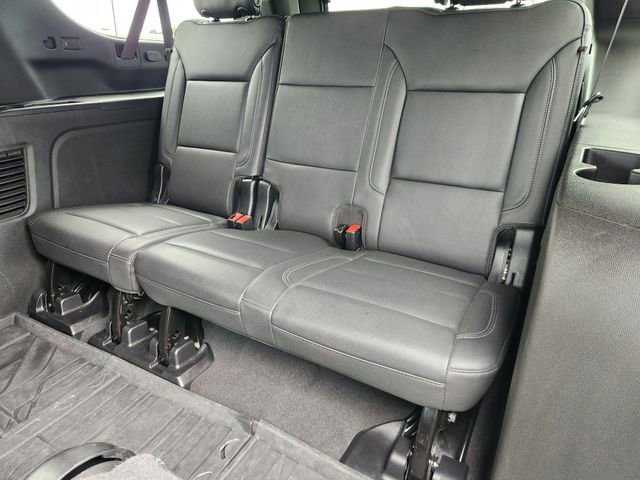 Used 2024 Chevrolet Suburban Z71 w/ Luxury Package image 31