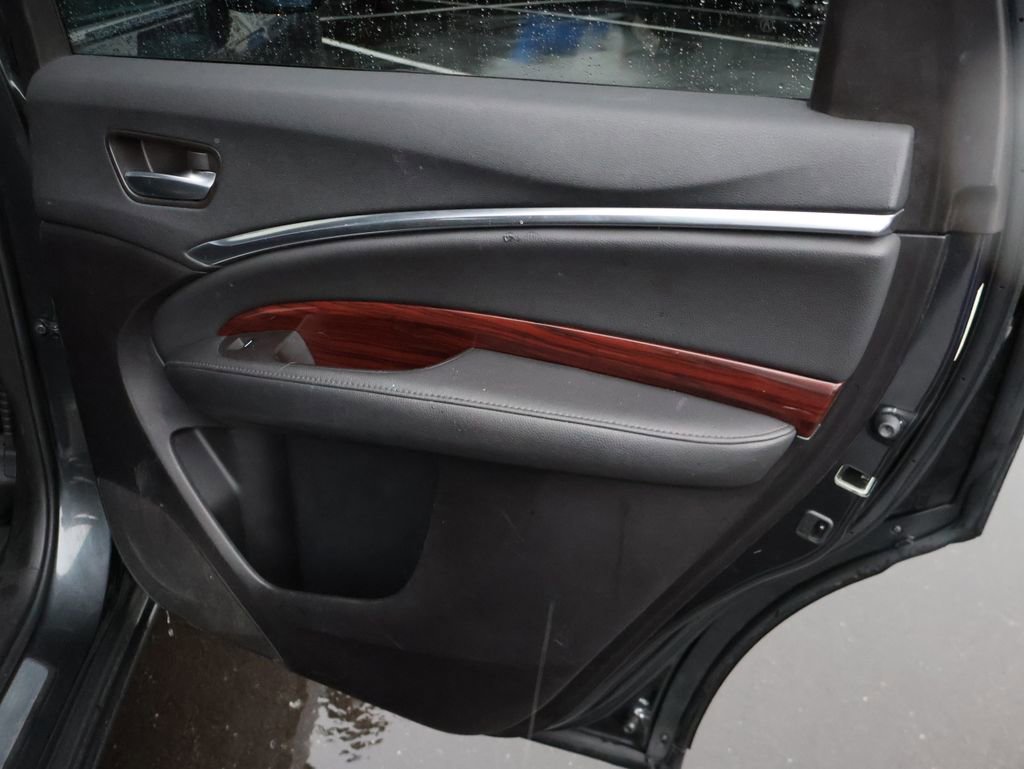 Used 2016 Acura MDX FWD w/ Technology Package image 15