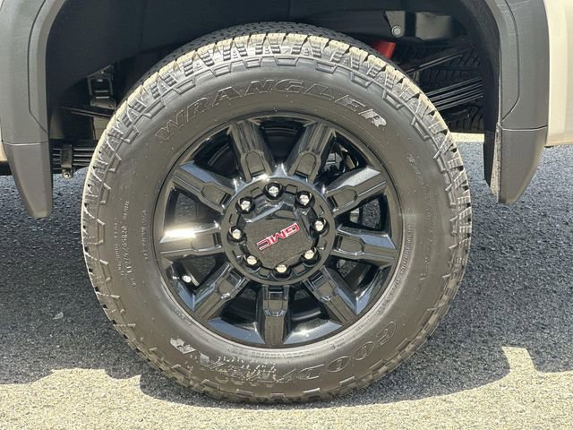 New 2026 GMC Sierra 2500 AT4 w/ AT4 Premium Plus Package AWD/4WD image 29