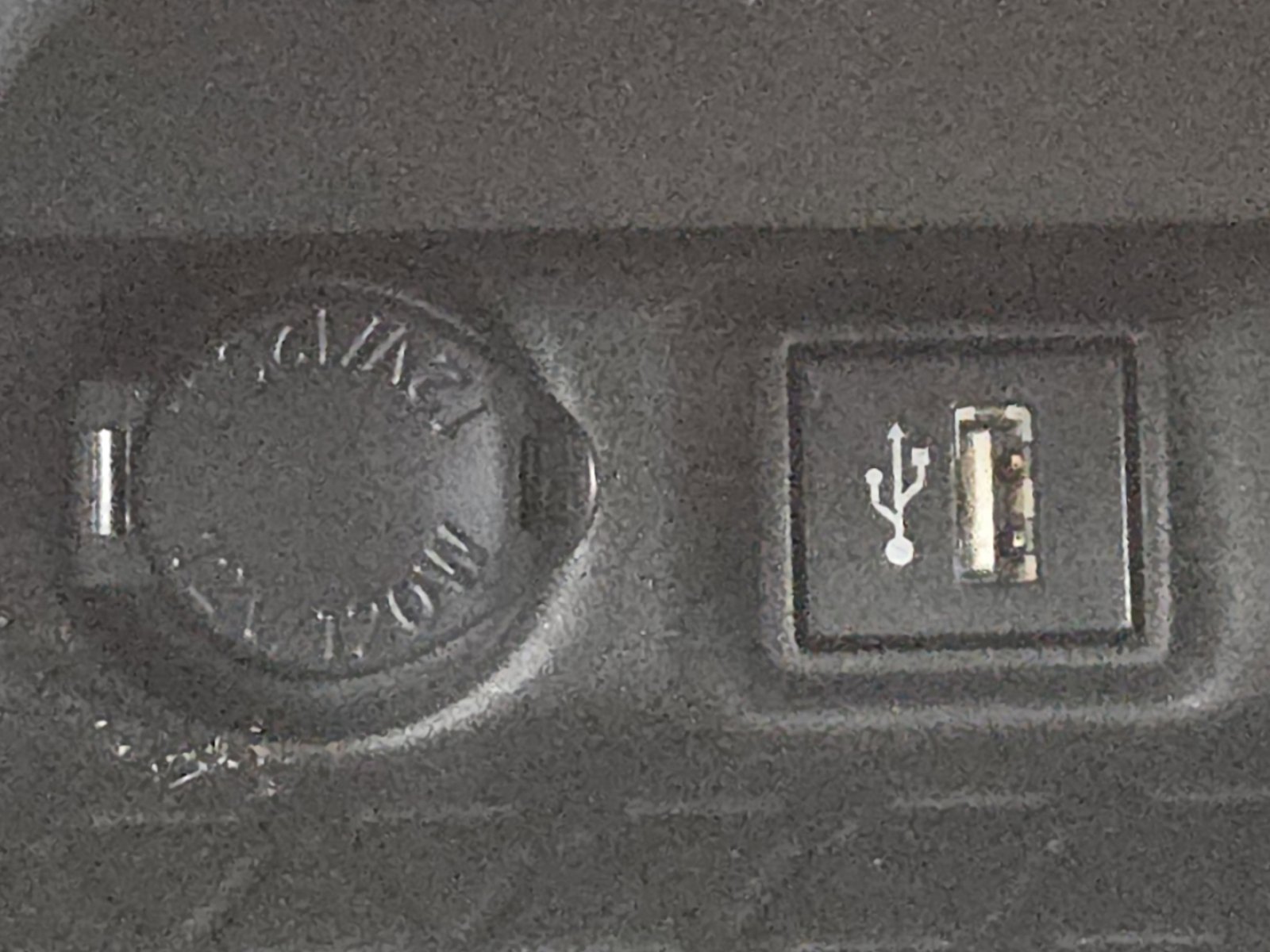 Used 2023 Toyota RAV4 XLE image 10