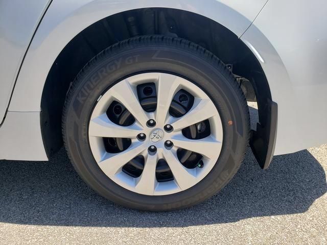 New 2026 Toyota Corolla LE FWD image 20