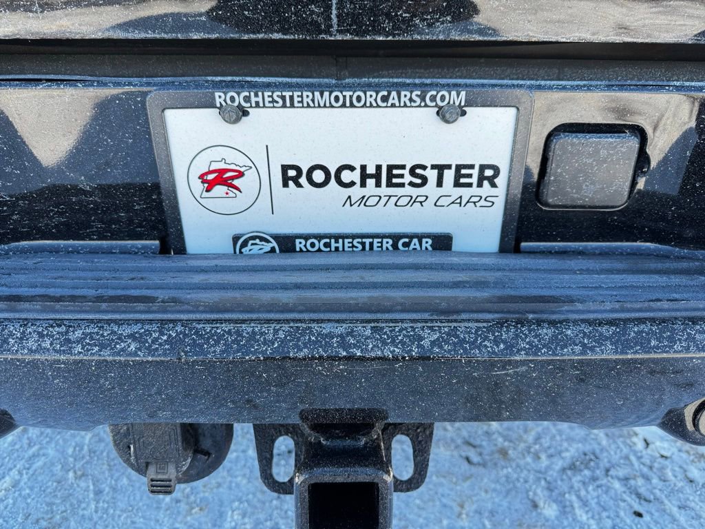 Used 2012 Chevrolet Avalanche LT image 41