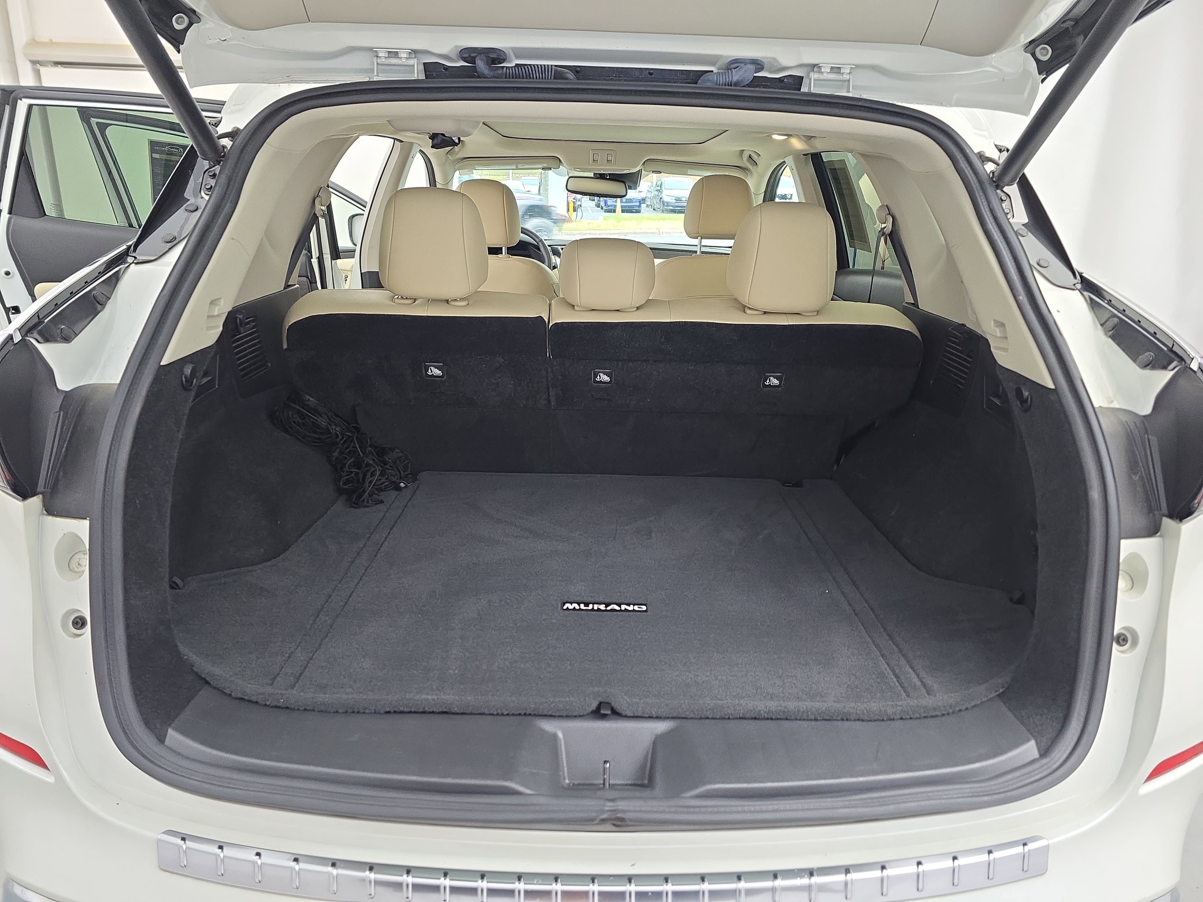 Certified 2023 Nissan Murano Platinum w/ Cargo Package FWD image 12