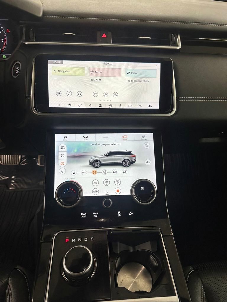 Used 2019 Land Rover Range Rover Velar S image 19