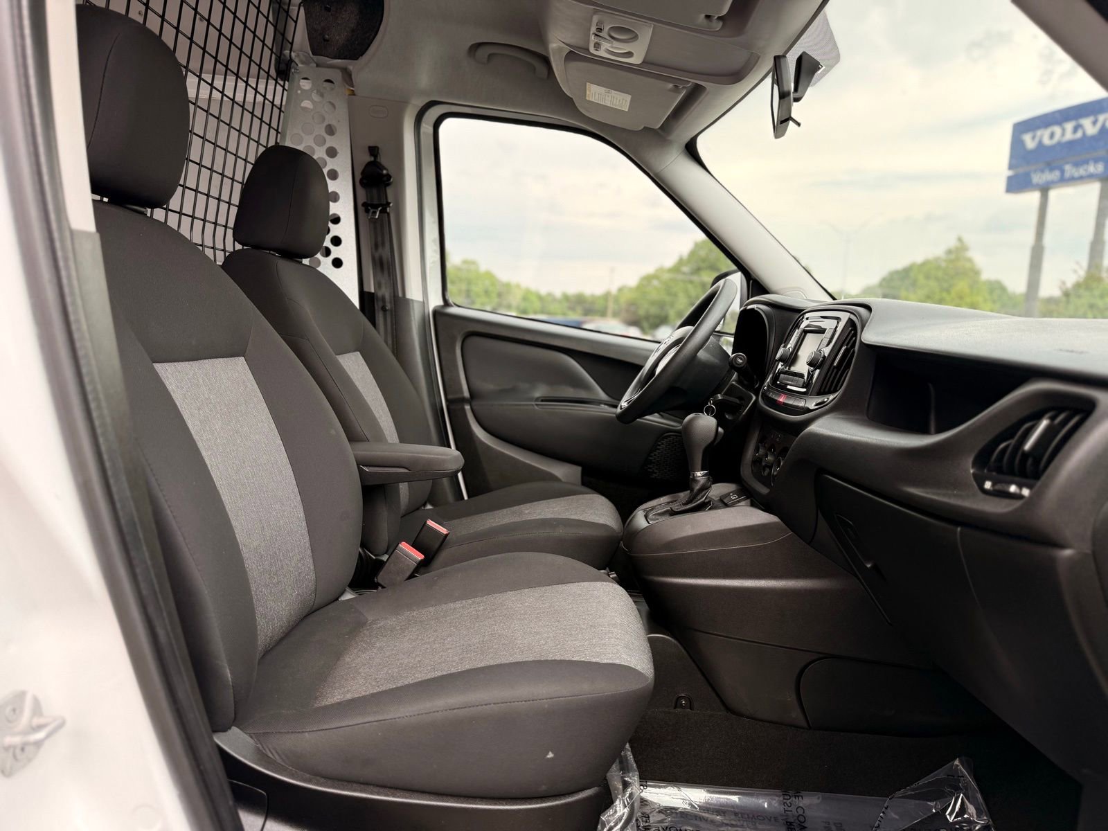 Used 2022 RAM ProMaster City Tradesman image 24