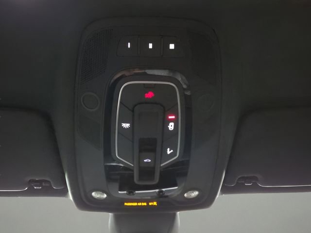 Used 2018 Audi A4 2.0T Premium Plus w/ Premium Plus Package AWD/4WD image 32