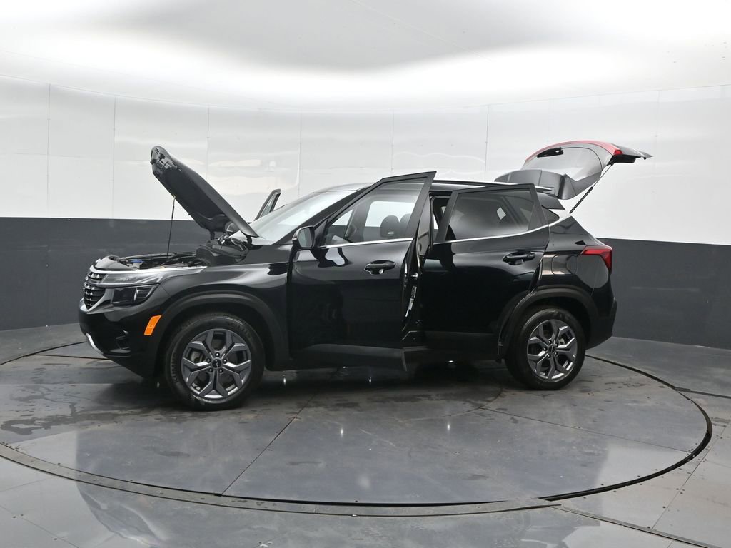 Used 2024 Kia Seltos S image 47