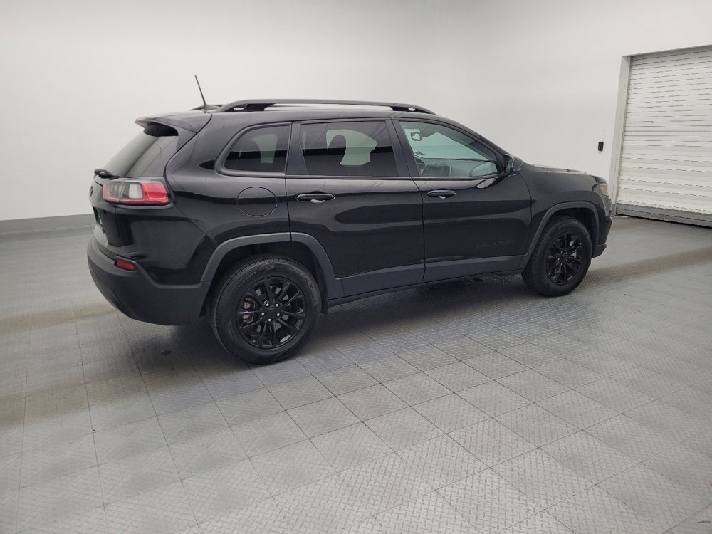 Used 2023 Jeep Cherokee Altitude Lux image 10