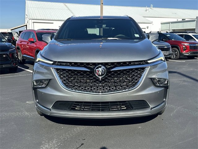 Certified 2023 Buick Enclave Avenir w/ Avenir Technology Package image 3