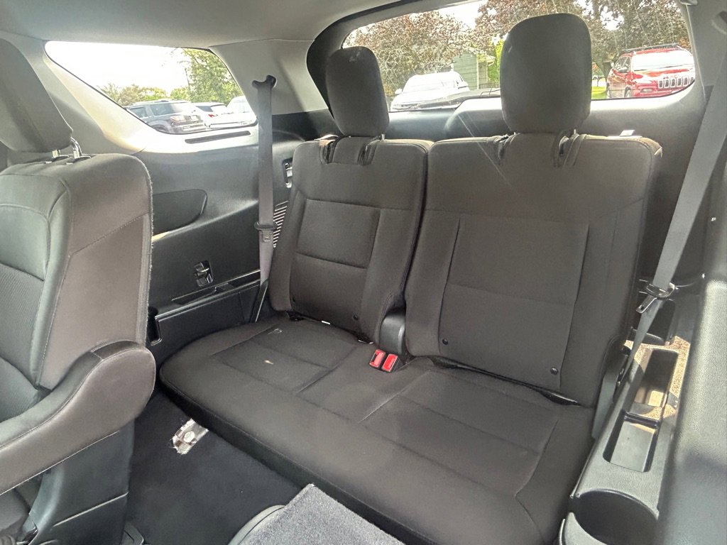 Used 2022 Ford Explorer XLT AWD/4WD image 24