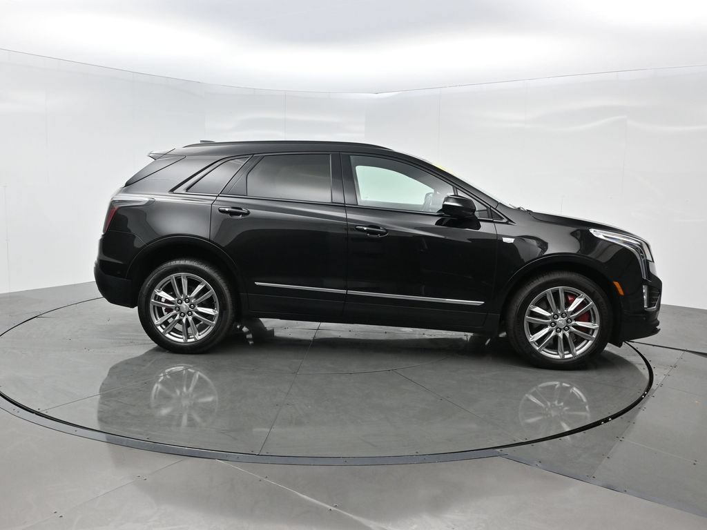 Used 2026 Cadillac XT5 Sportv w/ LPO, Floor Liner Package AWD/4WD image 7