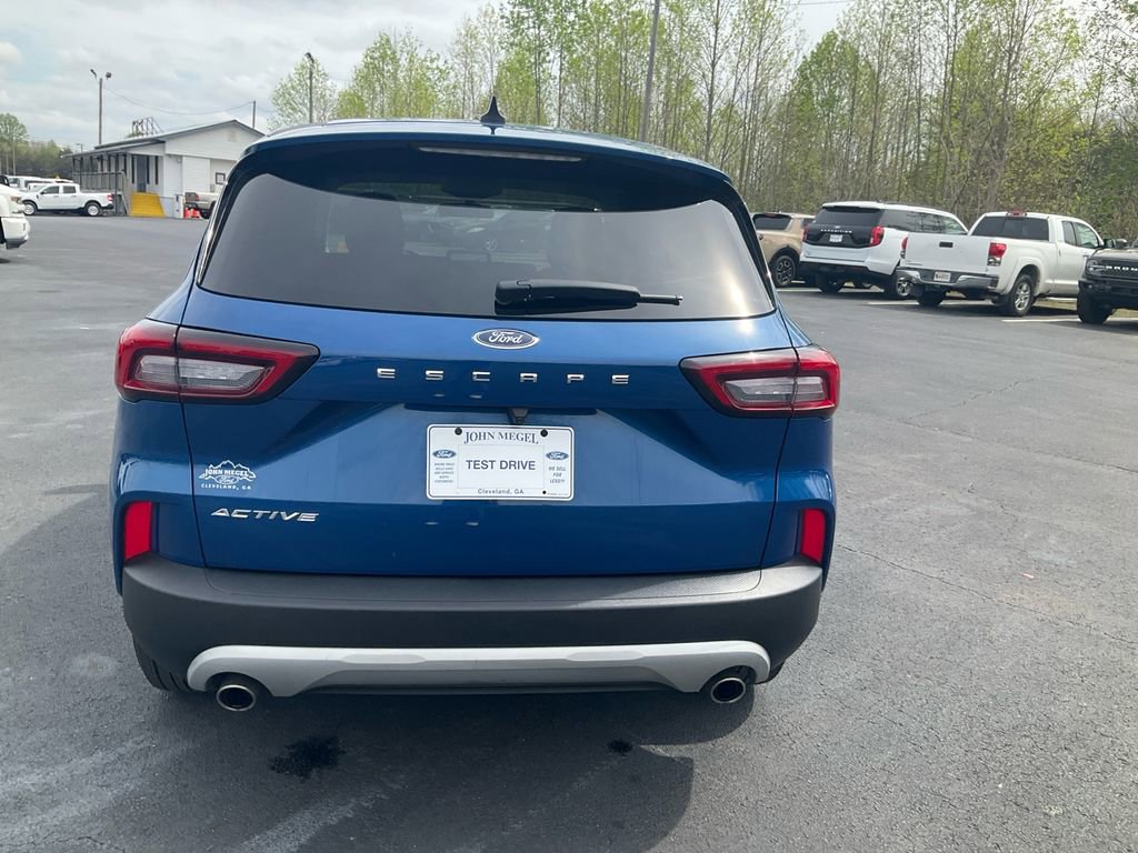 Certified 2023 Ford Escape Active w/ Cold Weather Package image 6
