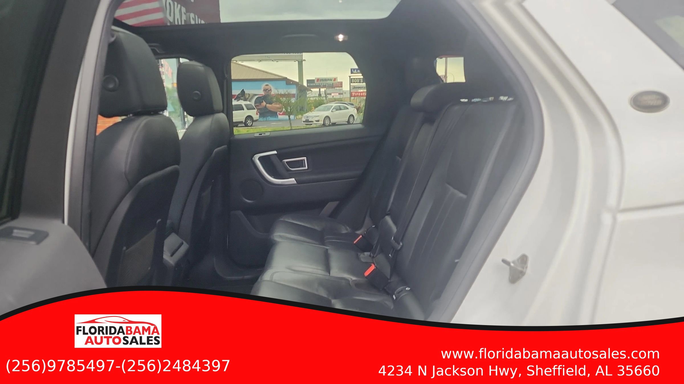 Used 2016 Land Rover Discovery Sport HSE image 17