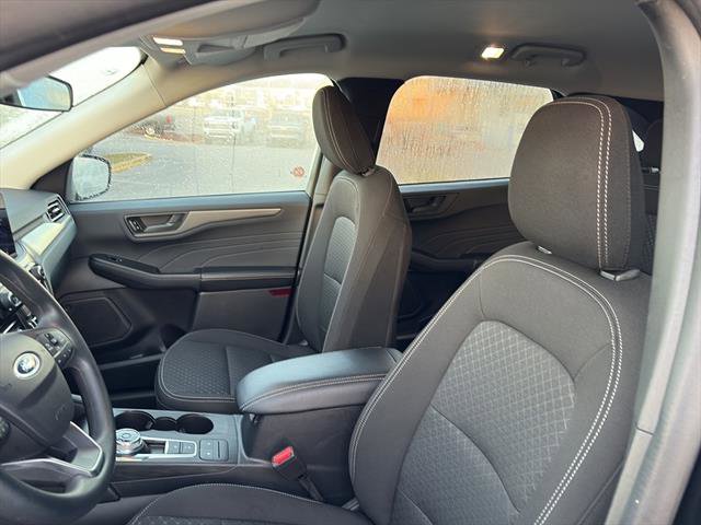 Used 2025 Ford Escape Active image 13