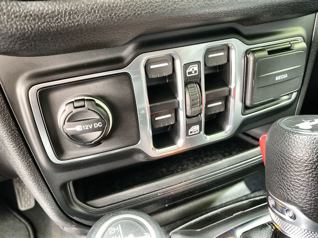 New 2025 Jeep Wrangler Sport S image 13