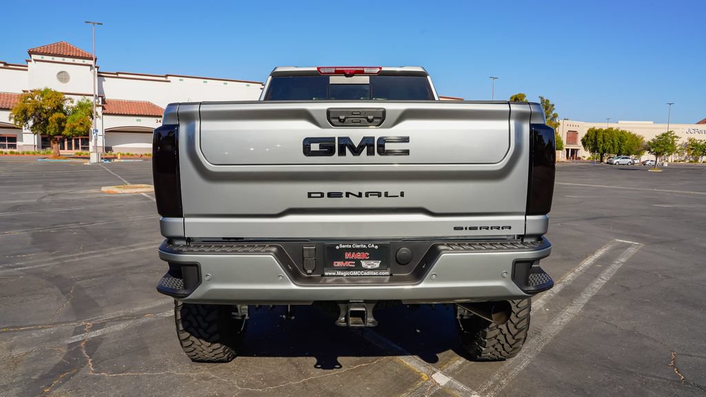 New 2026 GMC Sierra 2500 Denali w/ Denali Reserve Package AWD/4WD image 11