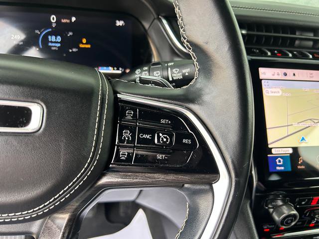 Used 2021 Jeep Grand Cherokee L Overland w/ Luxury Tech Group IV image 15