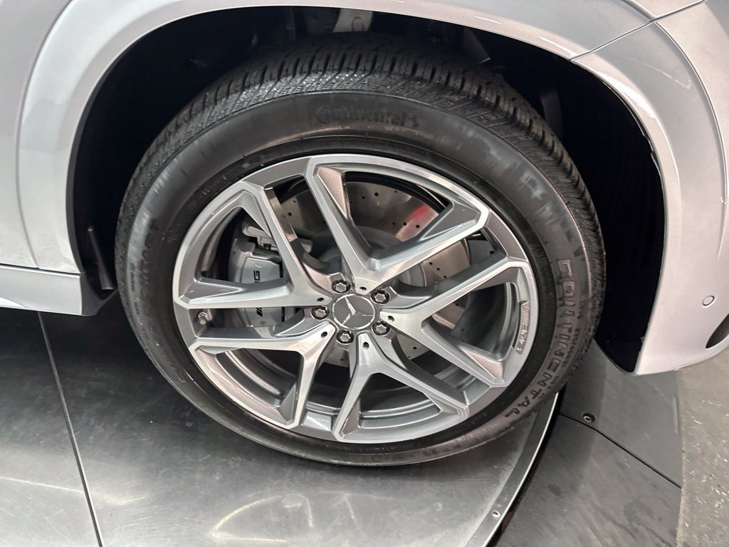 New 2026 Mercedes-Benz GLE 53 AMG 4MATIC Coupe image 9