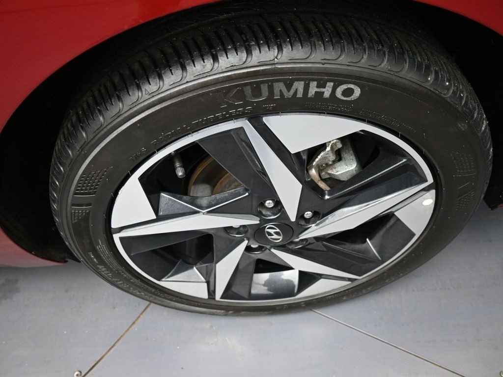 Certified 2023 Hyundai Elantra SEL w/ Convenience Package image 15