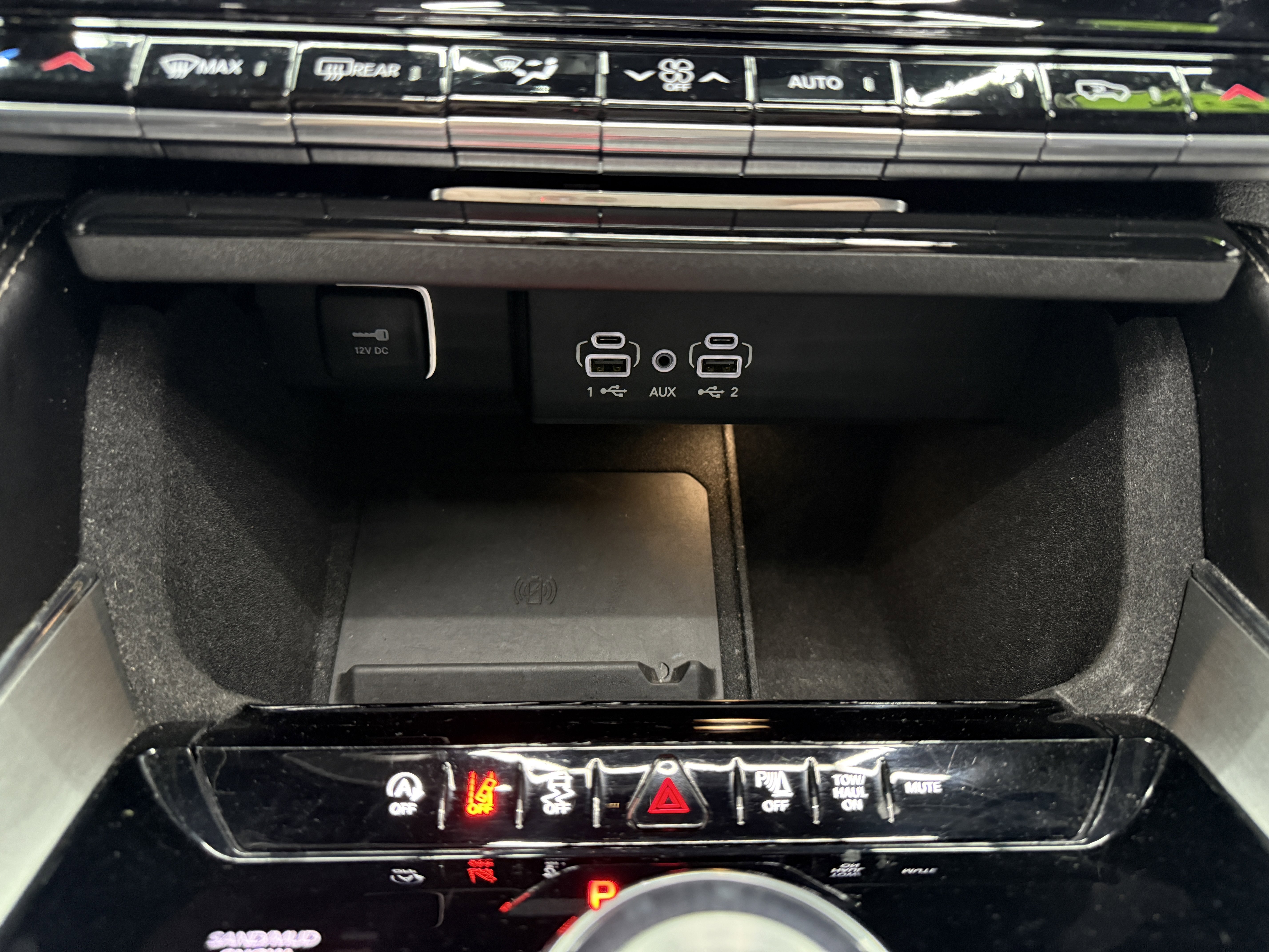 Used 2024 Jeep Wagoneer Series II image 24