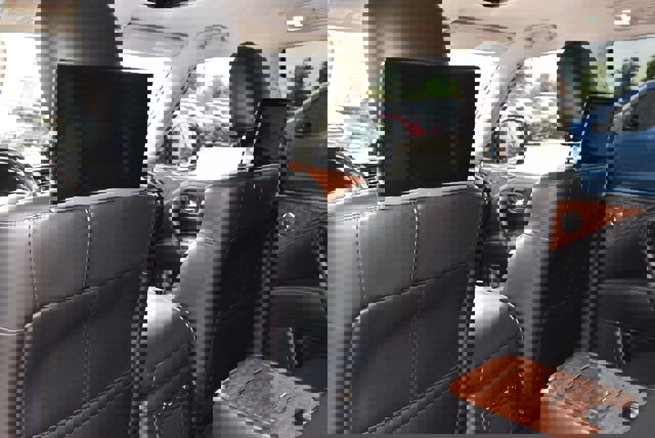 Used 2019 INFINITI QX80 Luxe w/ 22" Wheel Package image 12