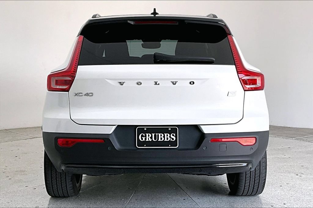 Certified 2023 Volvo XC40 Recharge Plus AWD/4WD image 5